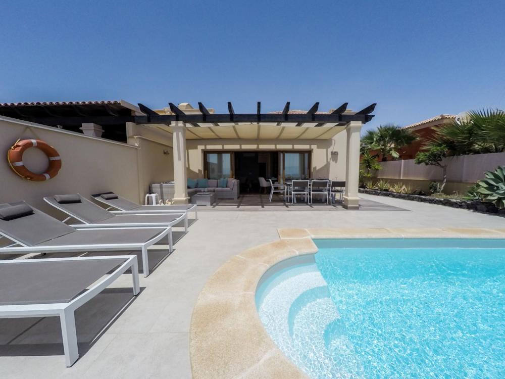 Luxurious Villa With Amazing Sea View And Pool Caleta De Fuste Dış mekan fotoğraf